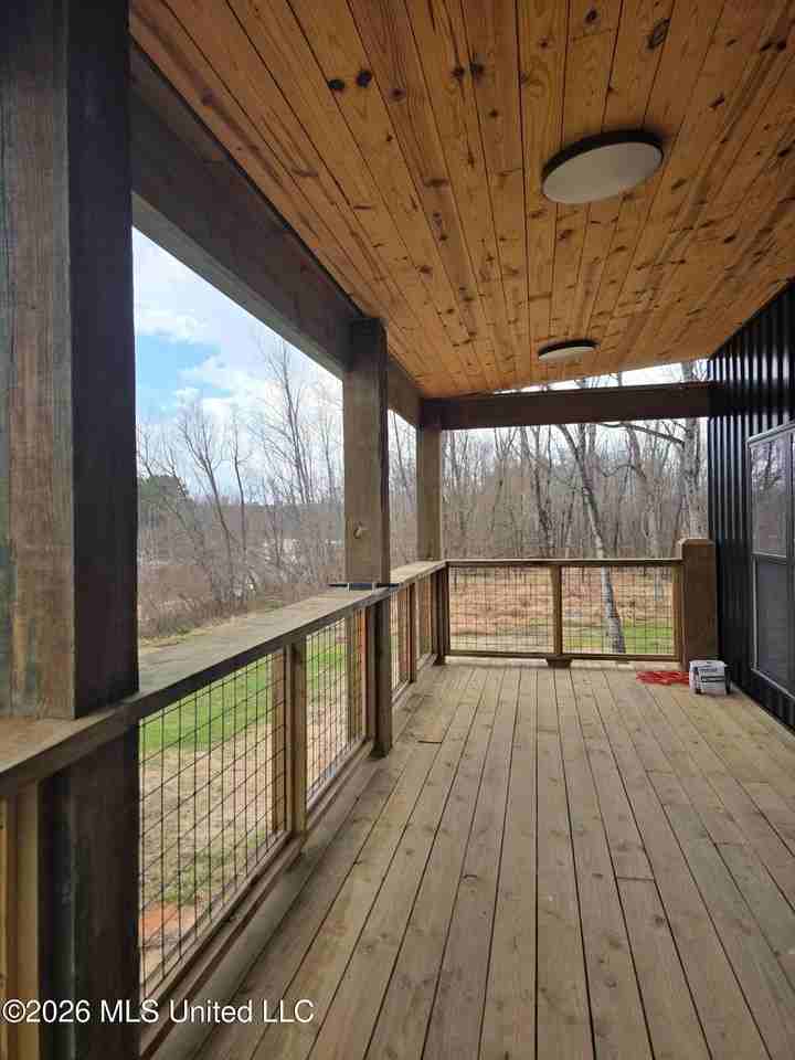 1160 Cottonwood Drive - Photo 4 of 15