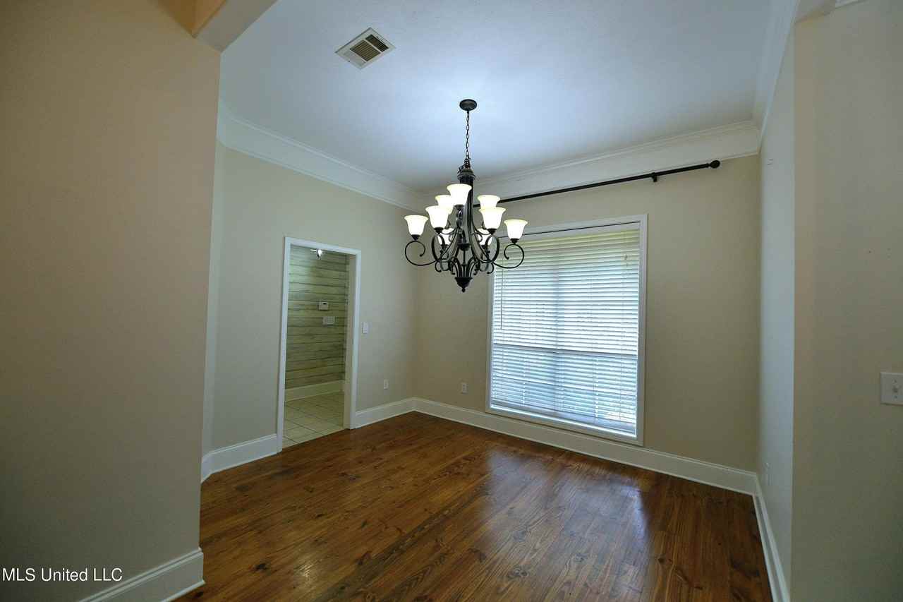 104 Old Gin Cv - Photo 3 of 14