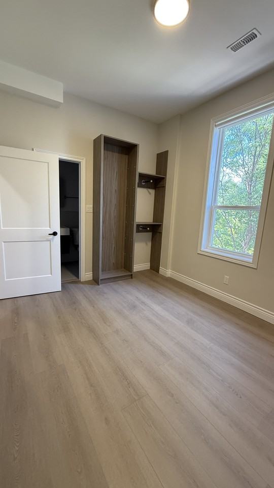 Beverley St & Cecil St - Photo 7 of 15