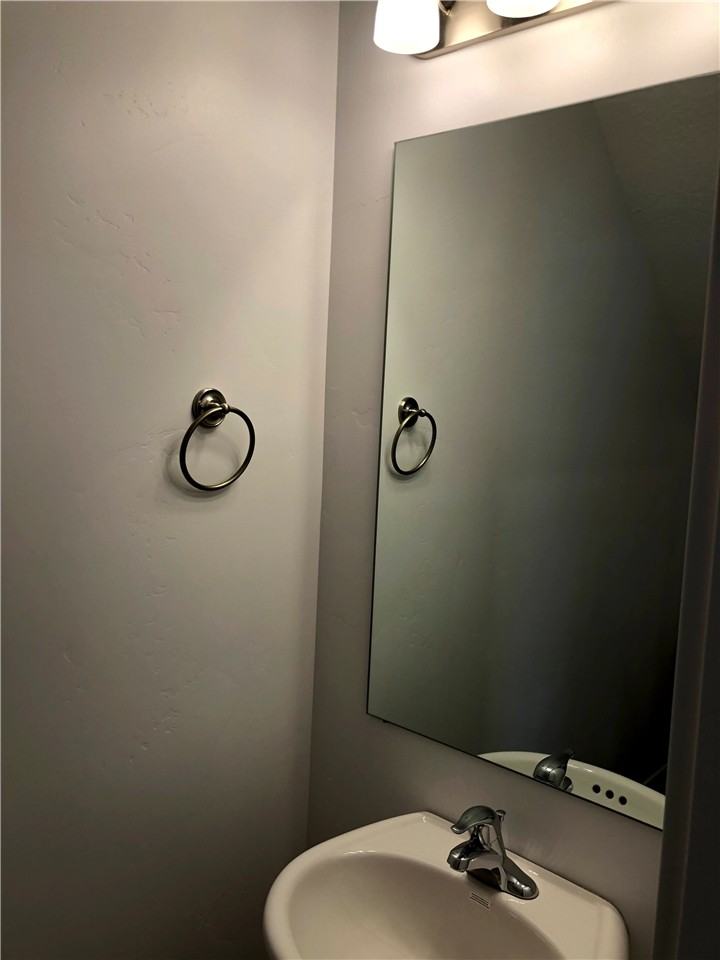 2727 E Kistler Aly - Photo 6 of 21