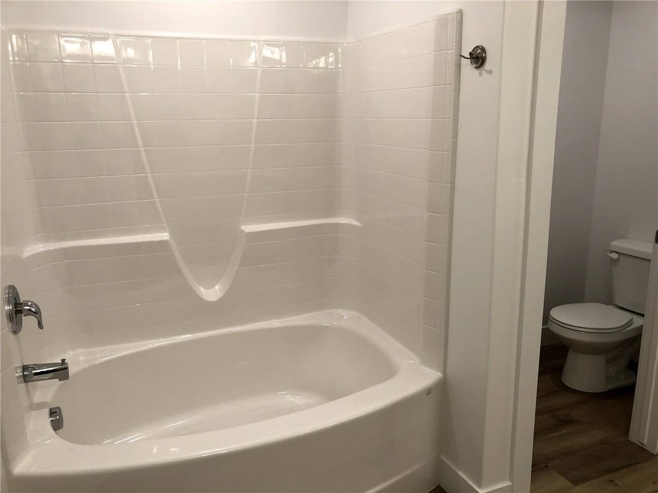 2727 E Kistler Aly - Photo 7 of 21