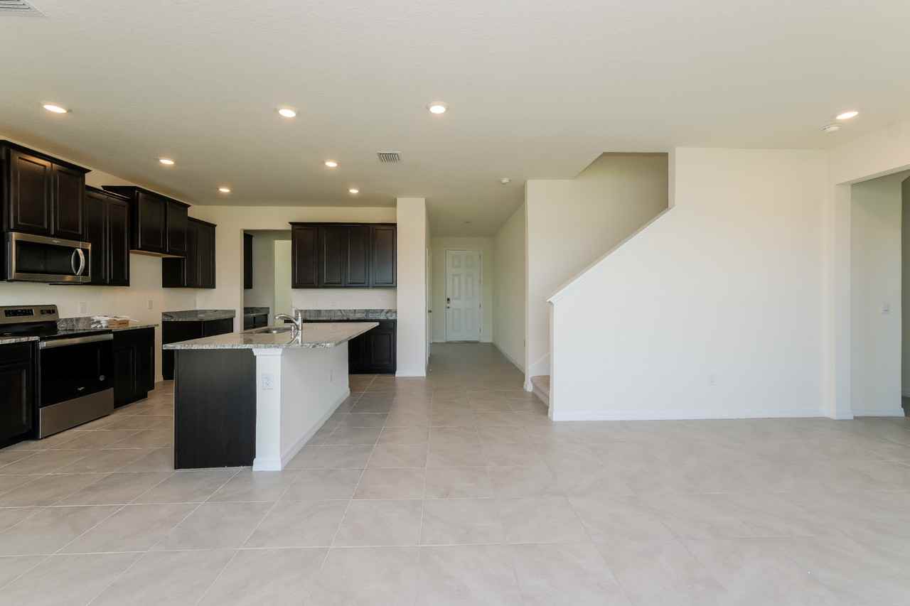 10832 Charlotte Dr - Photo 3 of 25