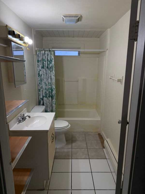 19 Bunkerhill St - Photo 3 of 10