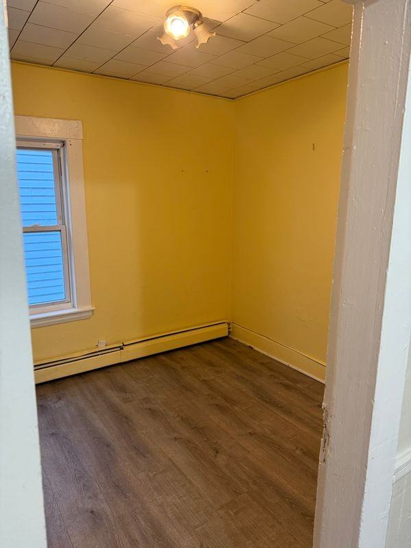 19 Bunkerhill St - Photo 4 of 10