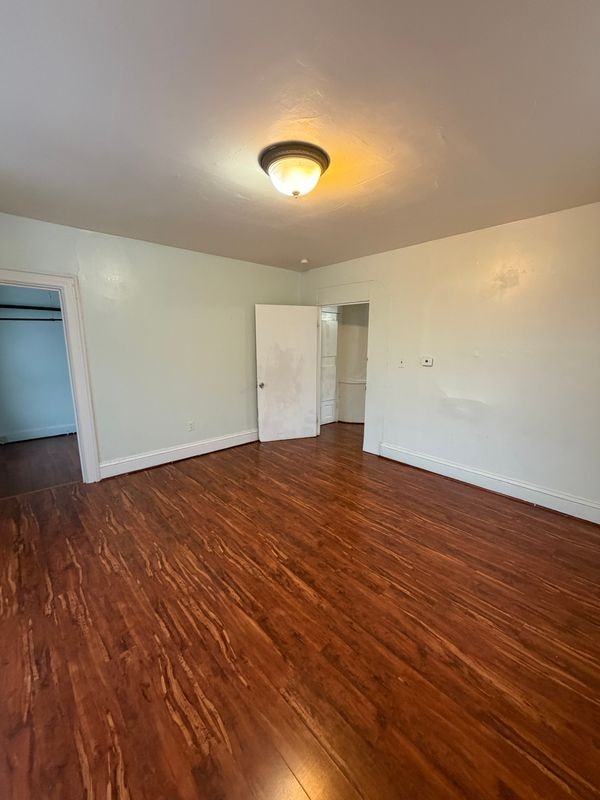 19 Bunkerhill St - Photo 6 of 10