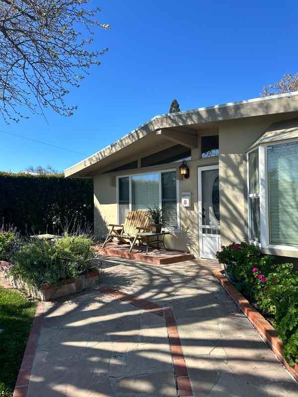 471 Bernal Ave - Photo 3 of 23