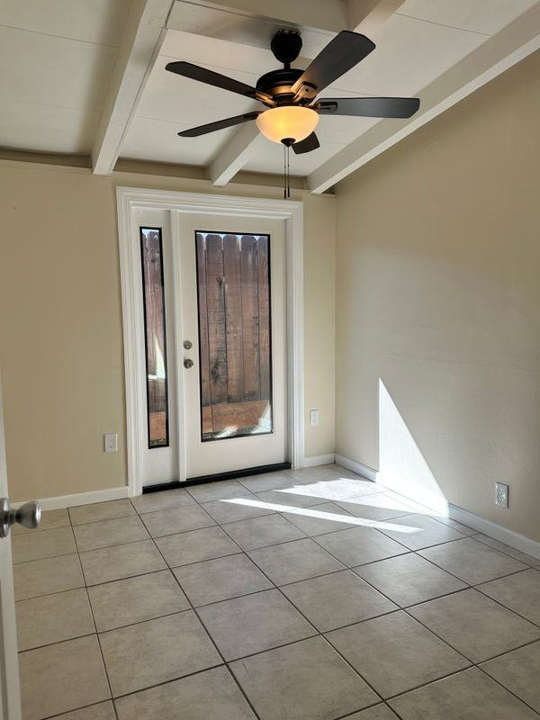 471 Bernal Ave - Photo 5 of 23