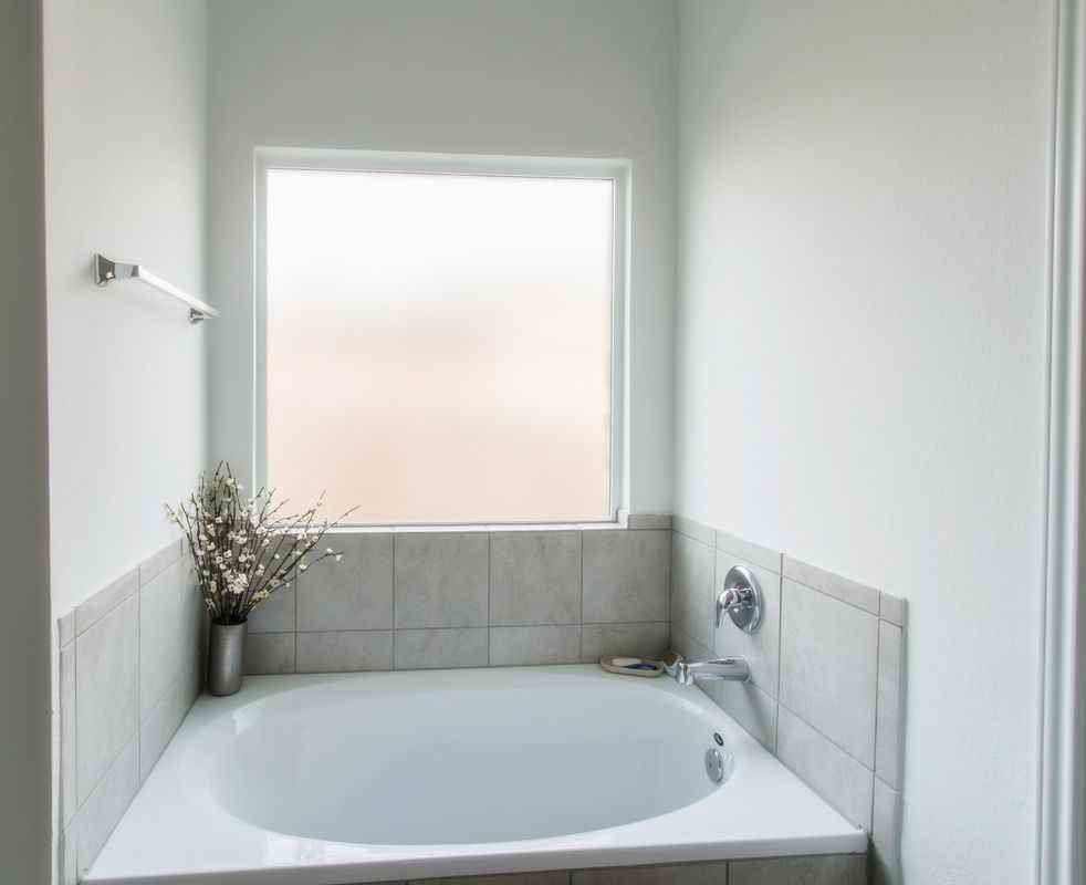 913 Coulee Dr - Photo 6 of 7