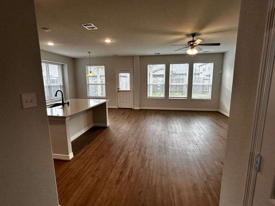 5336 Latigo Ct - Photo 3 of 20