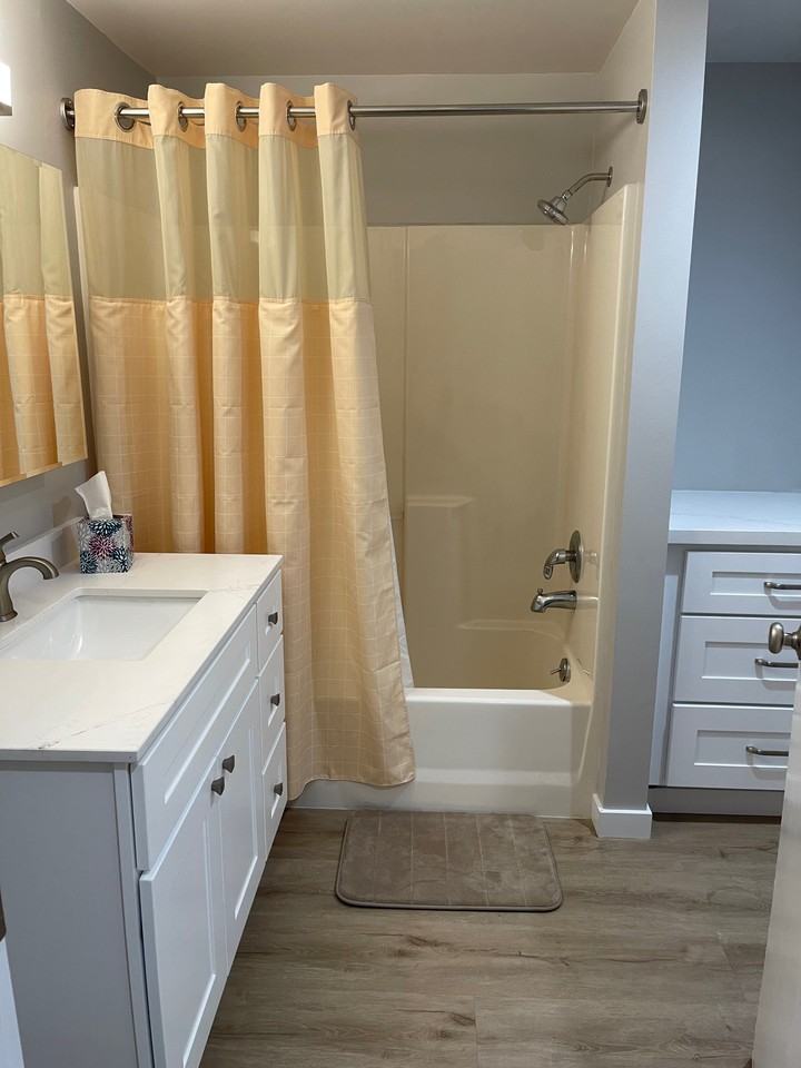 1064 Western Ave - Photo 5 of 20