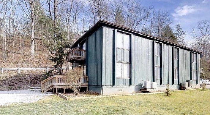 9 Nathan Rd #1 - Photo 2 of 11