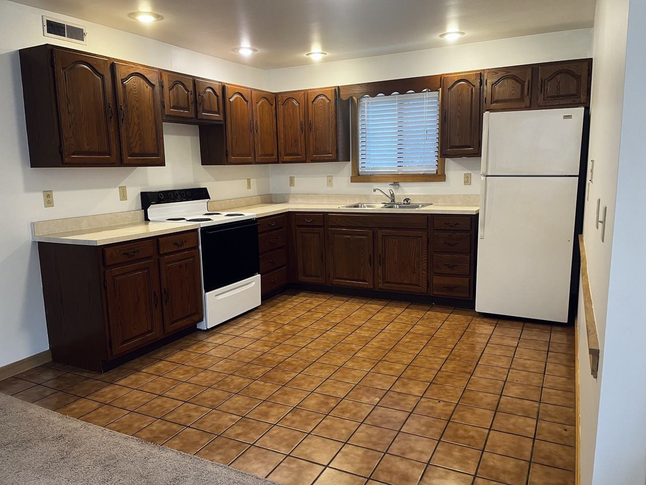 9 Nathan Rd #1 - Photo 3 of 11