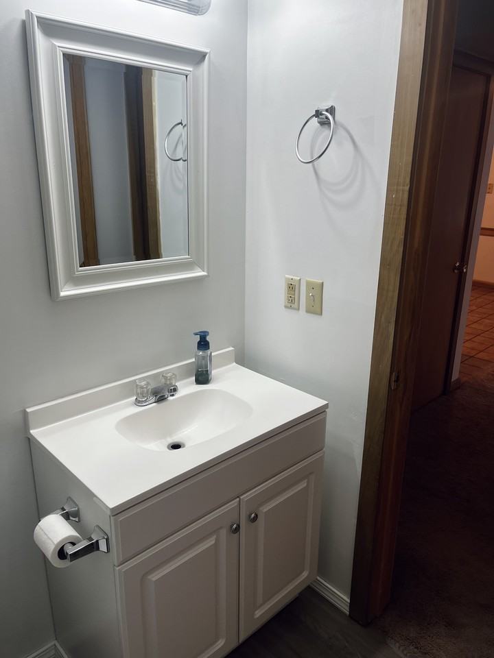 9 Nathan Rd #1 - Photo 7 of 11