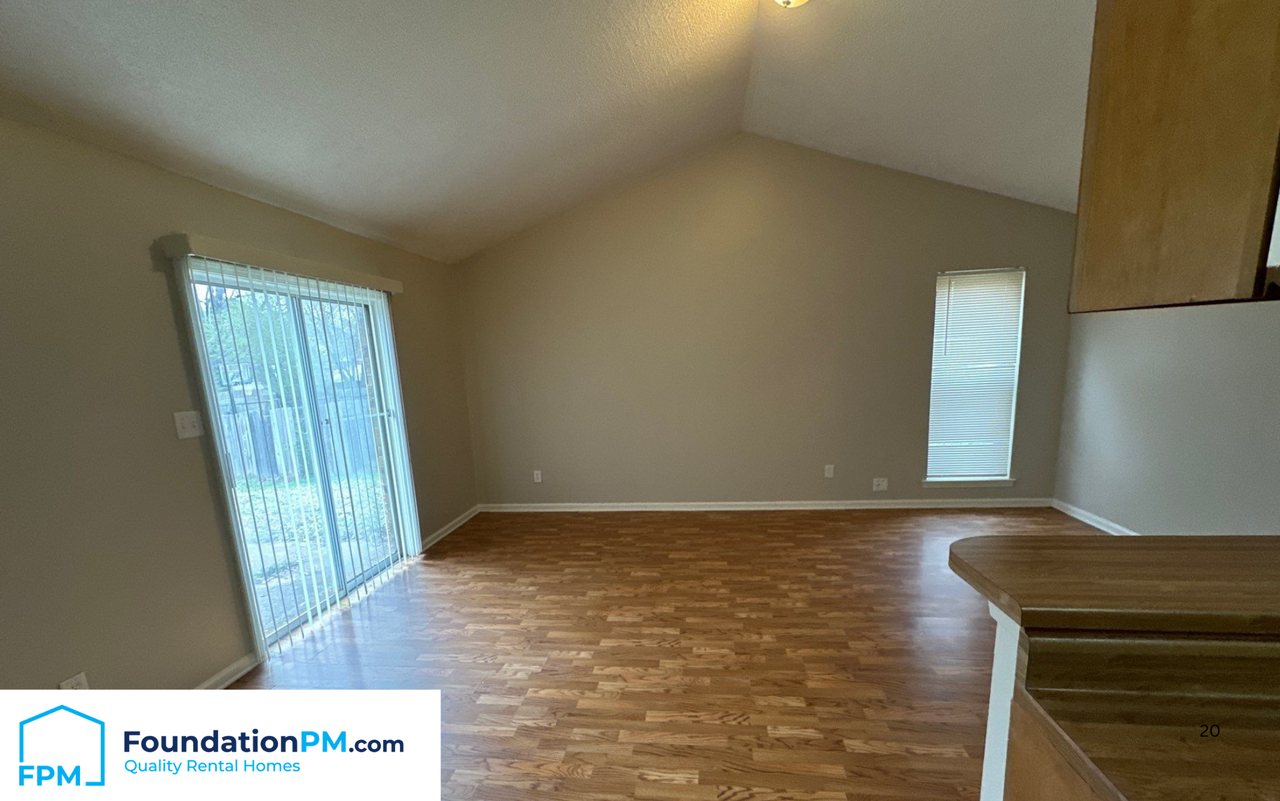 3580 Corsica Dr - Photo 2 of 12