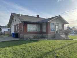 featured image of 206 En, Unitupstairs