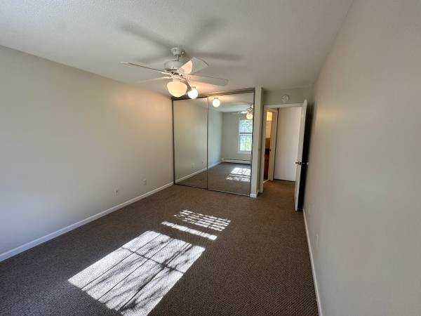 942 Westbrooke Way #1 - Photo 4 of 9