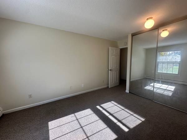 942 Westbrooke Way #1 - Photo 6 of 9