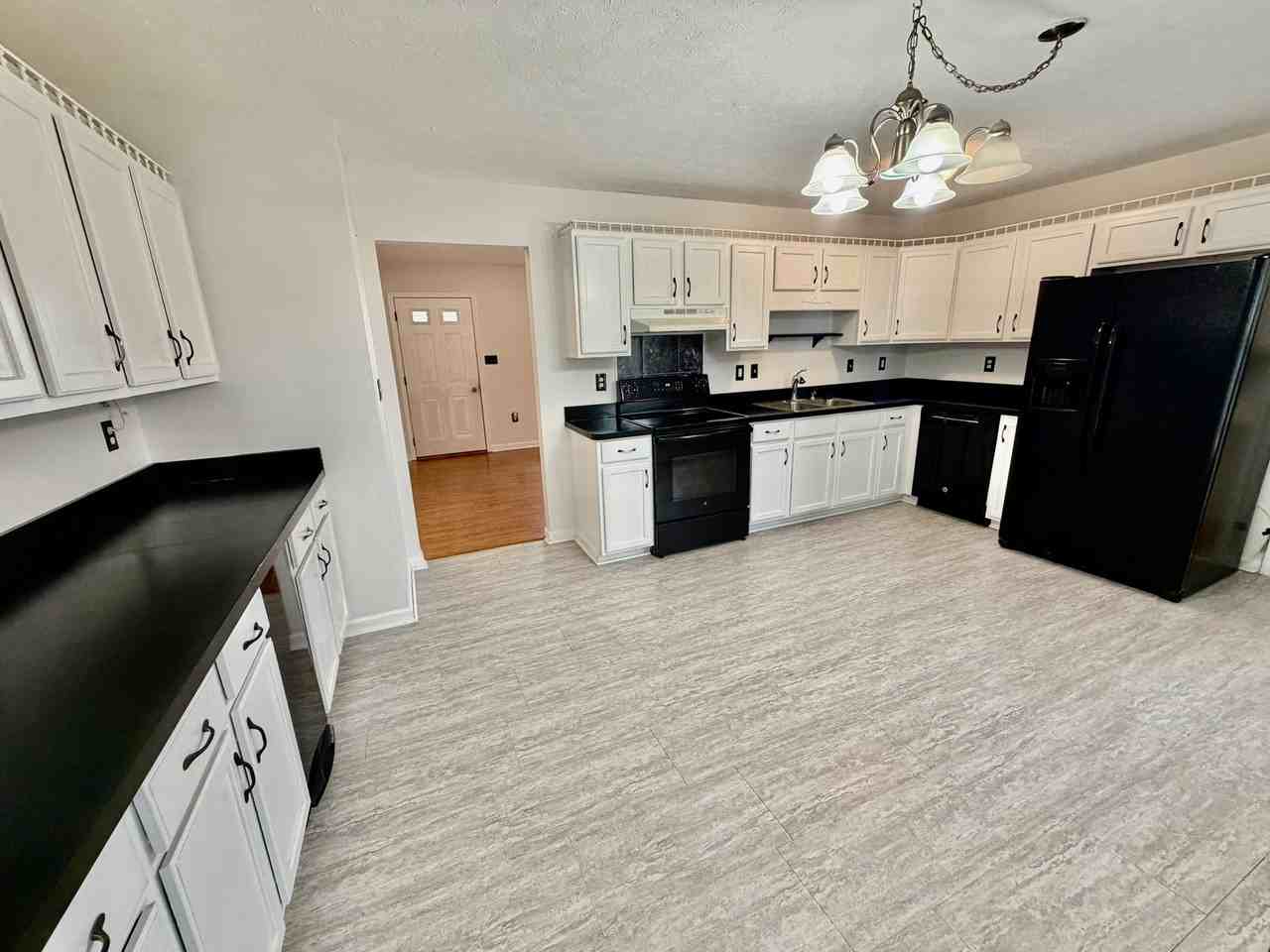 60 Jetta Cir - Photo 7 of 21