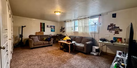 545 Ne, Unitdownstairs - Photo 4 of 7