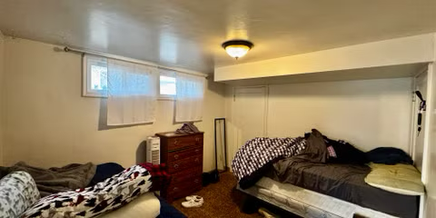 545 Ne, Unitdownstairs - Photo 7 of 7