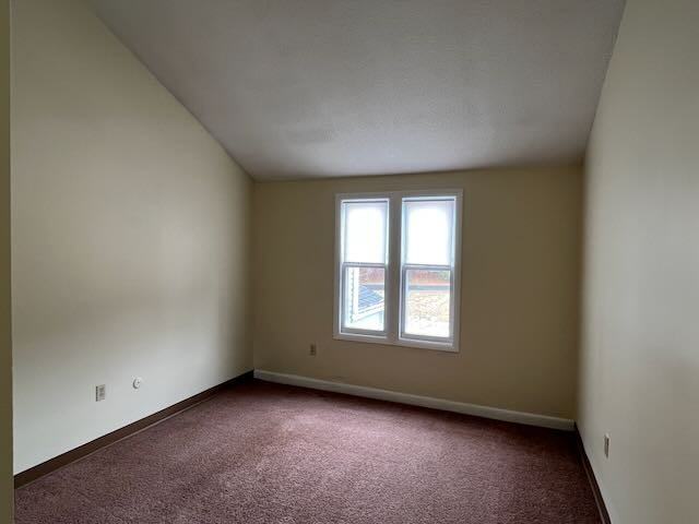 1 Adams Cir #B - Photo 4 of 6