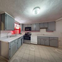 featured image of 46 Plymouth St #2