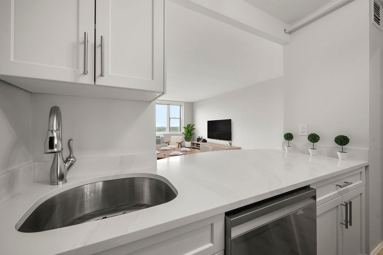 Parkside Place - Photo 2 of 55