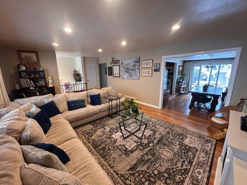 631 Virginia St - Photo 5 of 18