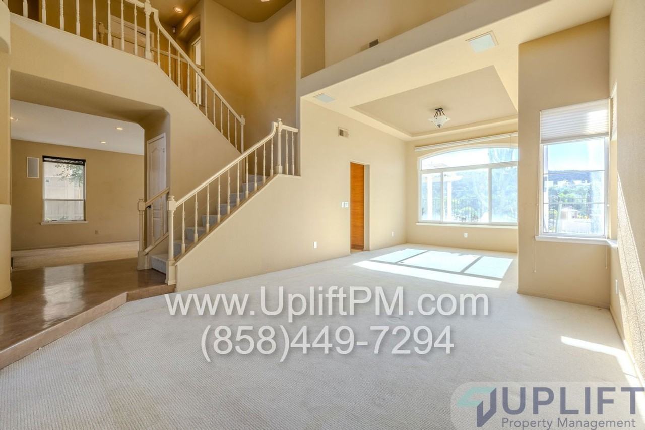 11671 Boulton Ave - Photo 2 of 23