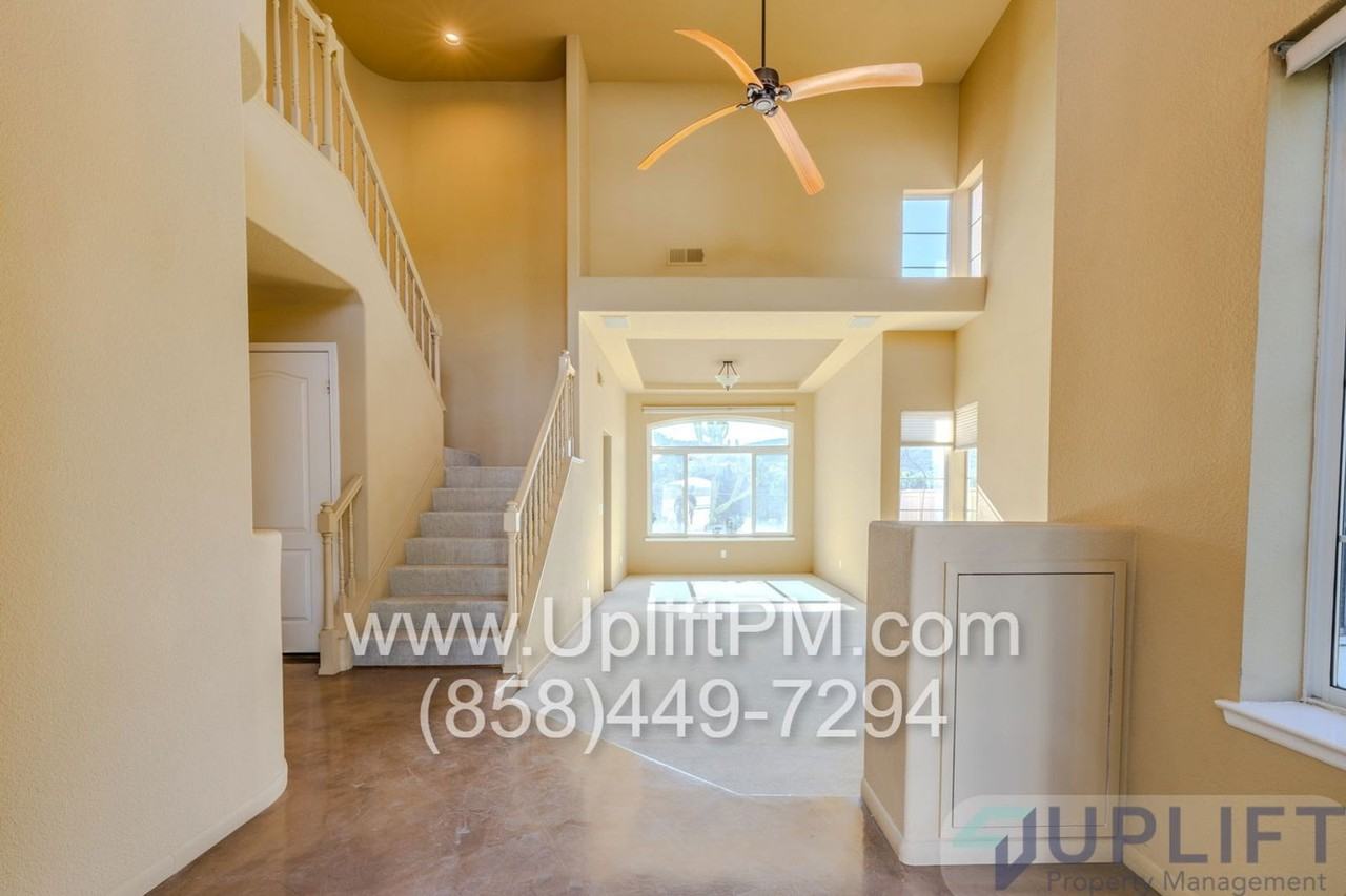 11671 Boulton Ave - Photo 3 of 23