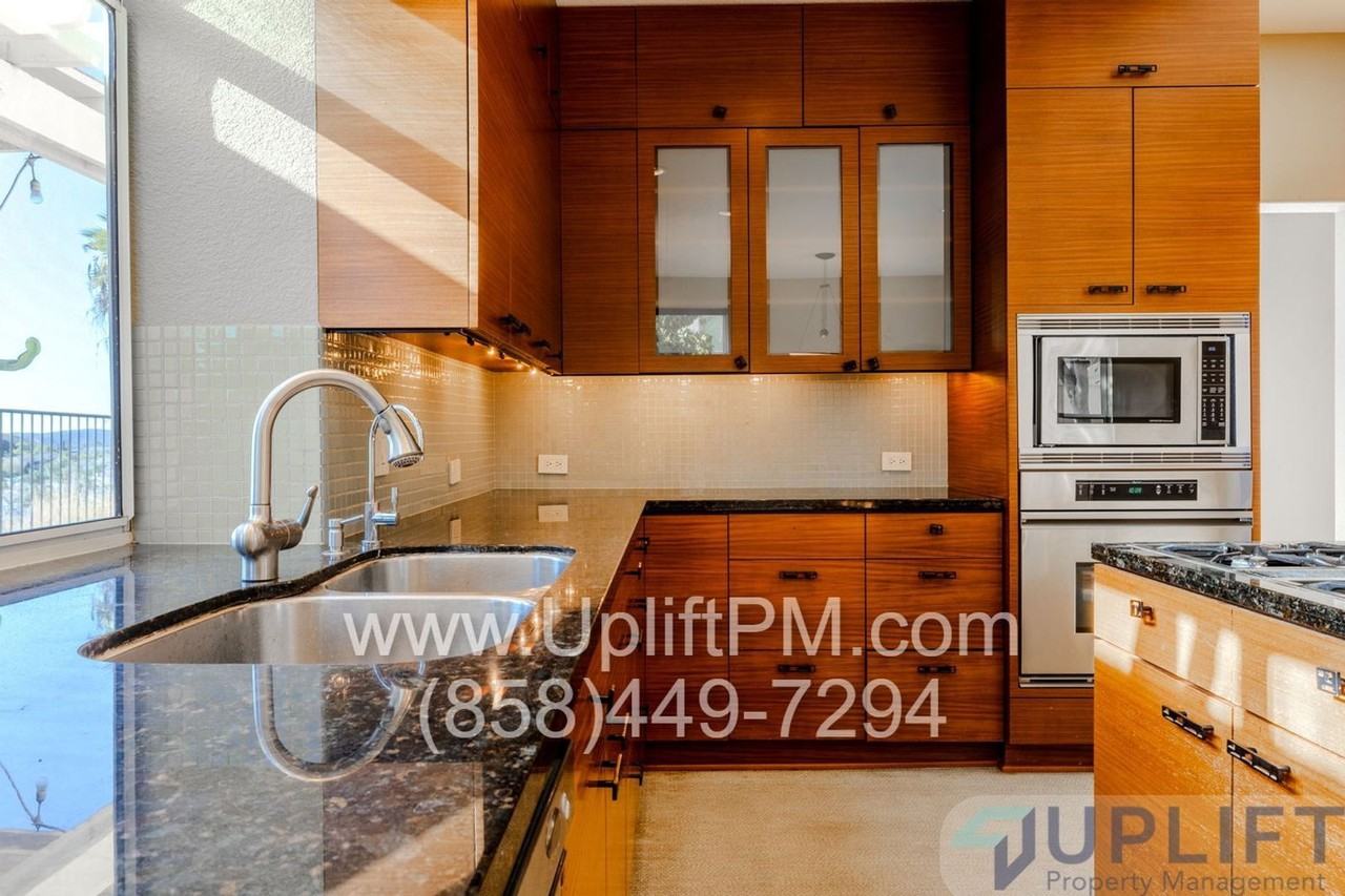 11671 Boulton Ave - Photo 6 of 23