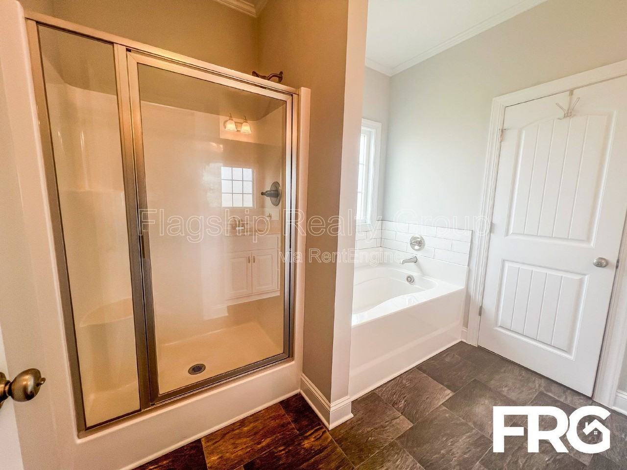 313 N Landing Dr - Photo 7 of 29