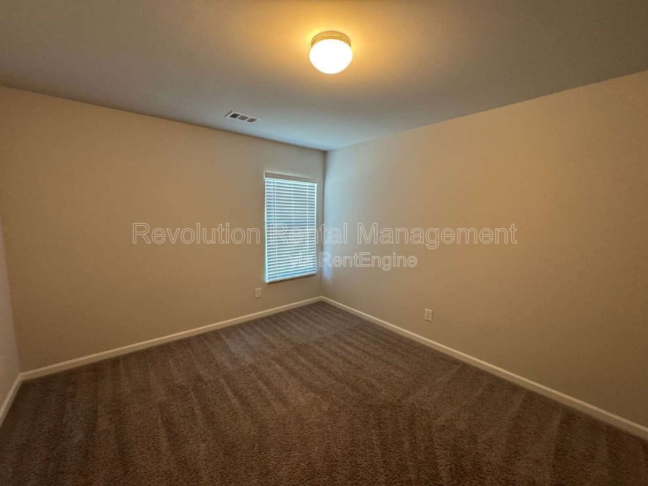 4903 Hillstone Dr - Photo 3 of 14