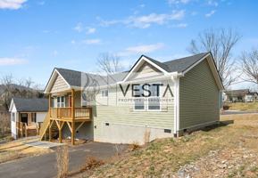 featured image of 110 Deaver Park Cir