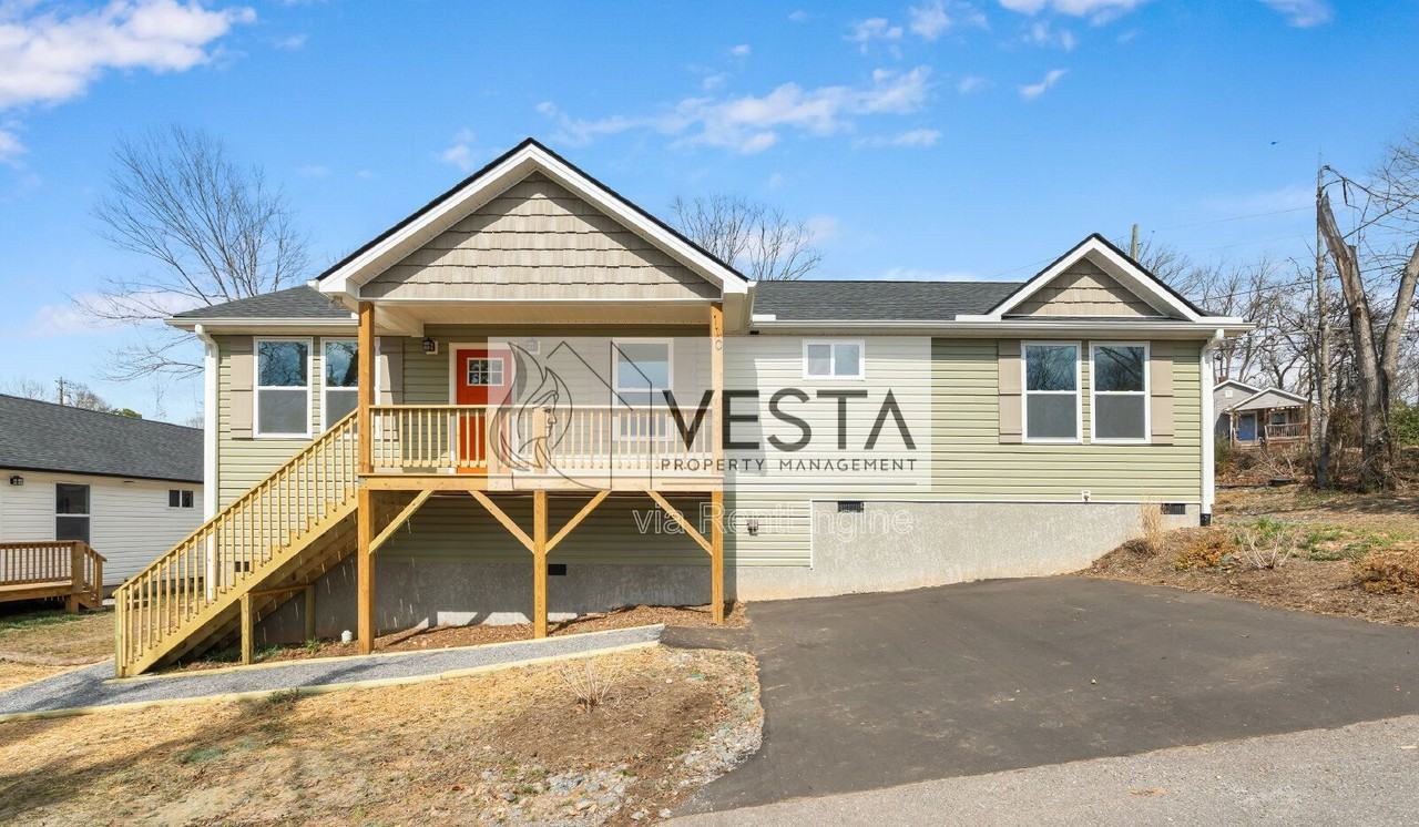 110 Deaver Park Cir - Photo 3 of 26