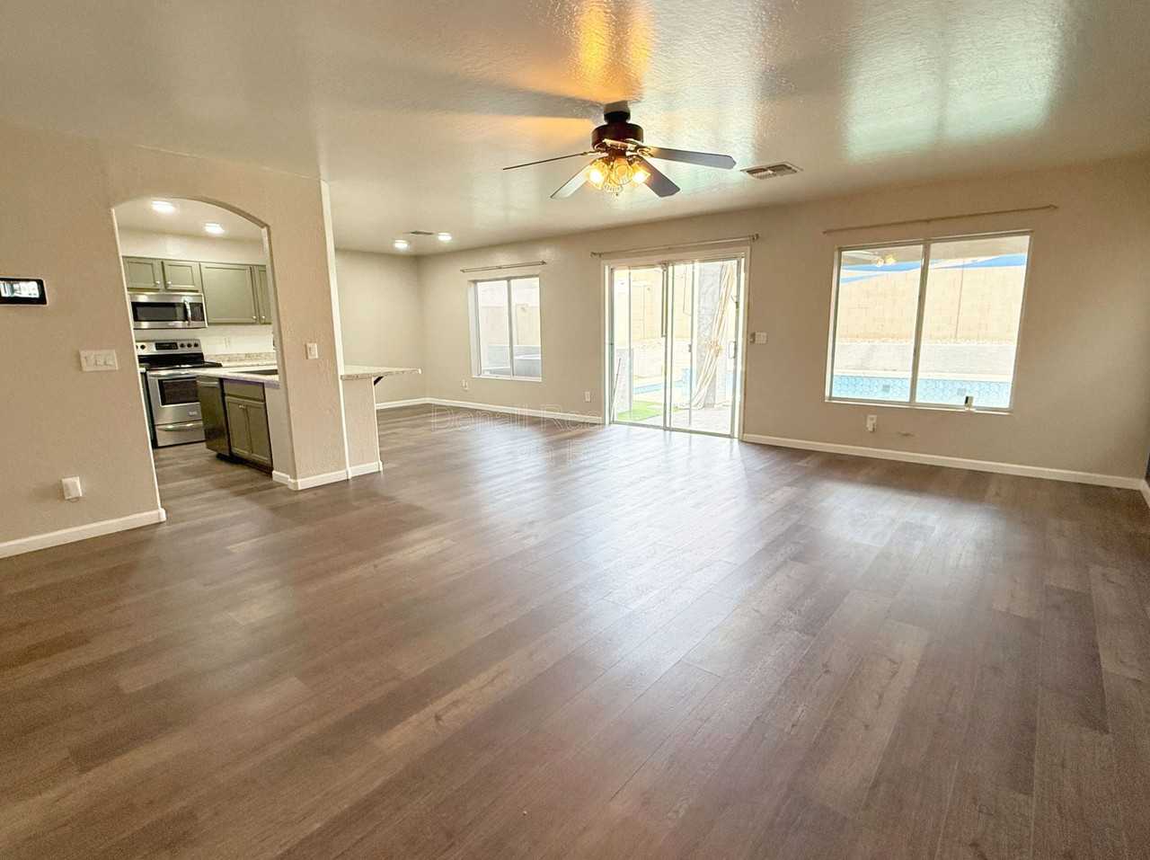 22844 W La Pasada Blvd - Photo 3 of 35