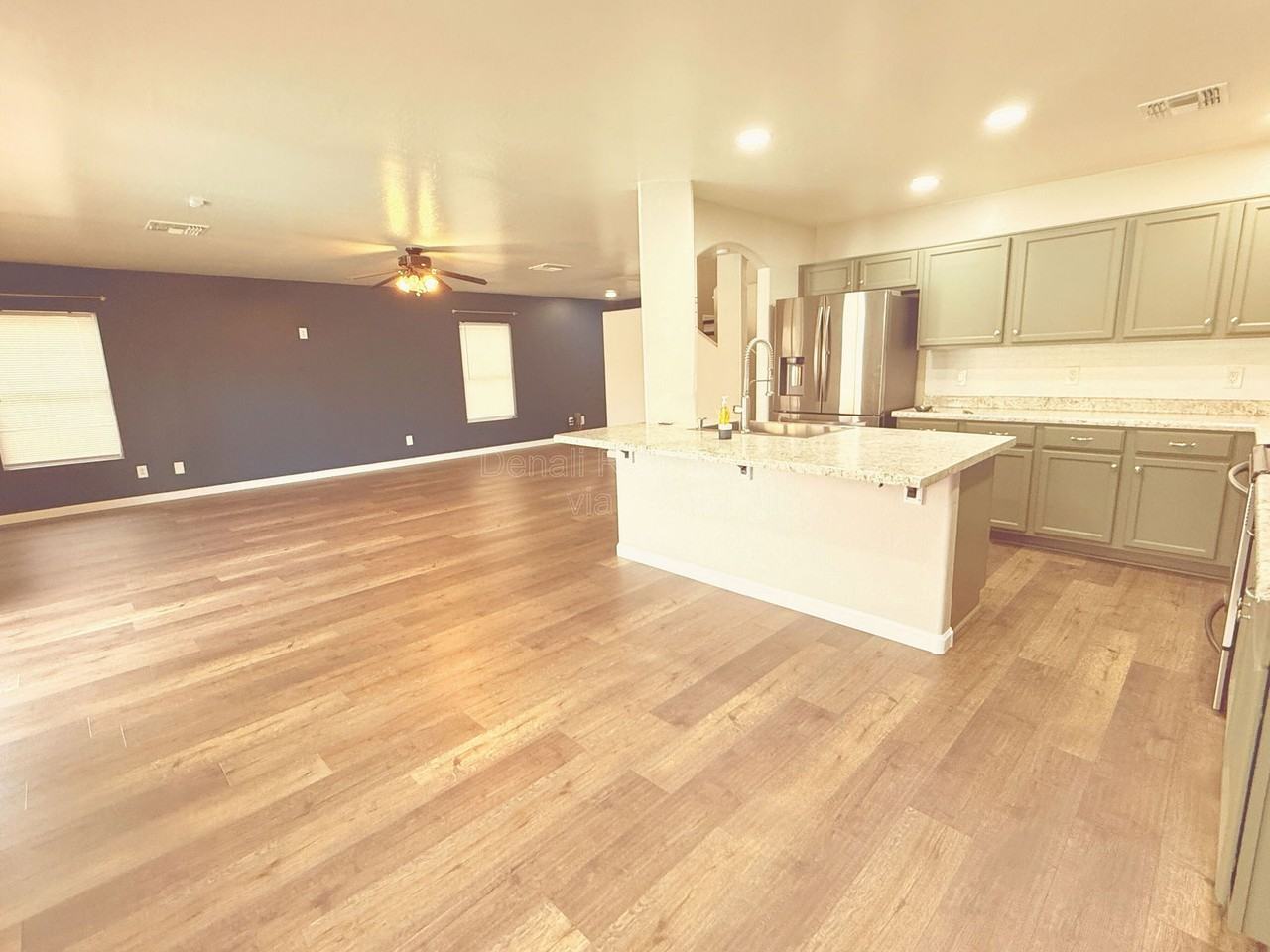 22844 W La Pasada Blvd - Photo 6 of 35