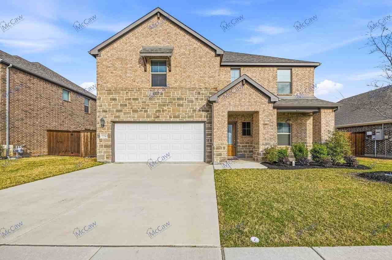 236 Henly Dr - Photo 2 of 34