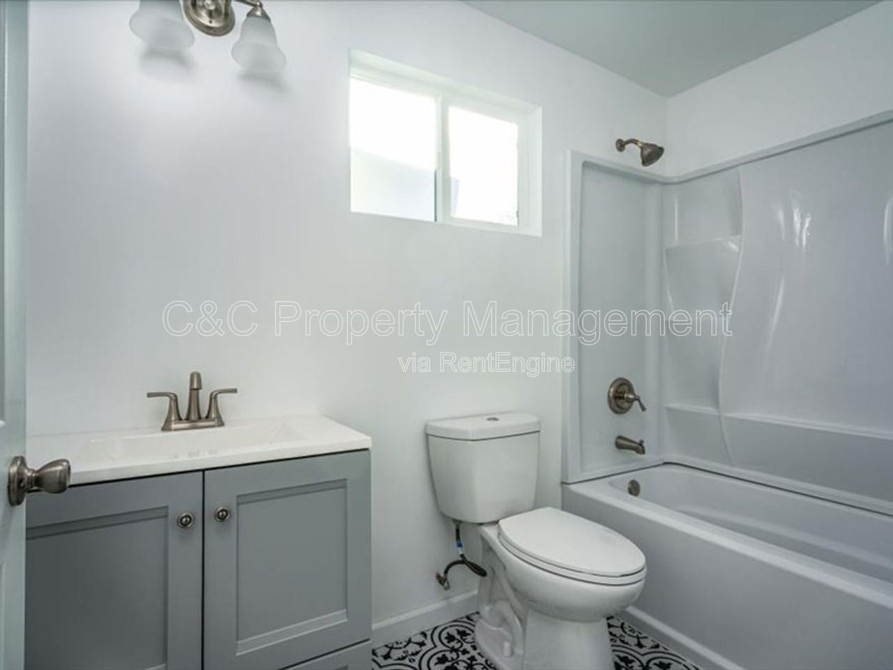 780 Amador Ave #D - Photo 3 of 10