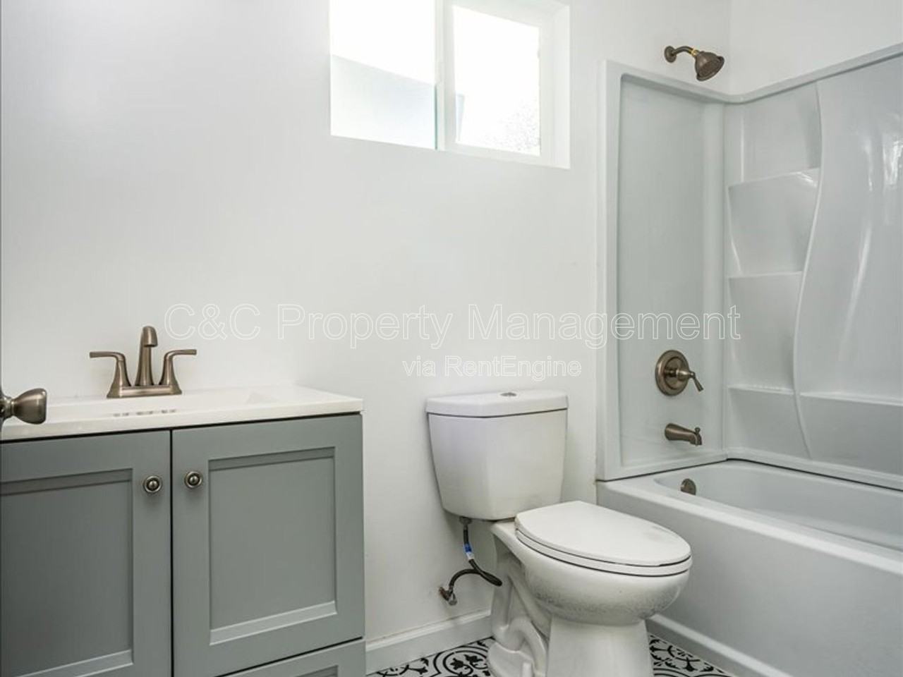 780 Amador Ave #D - Photo 5 of 10