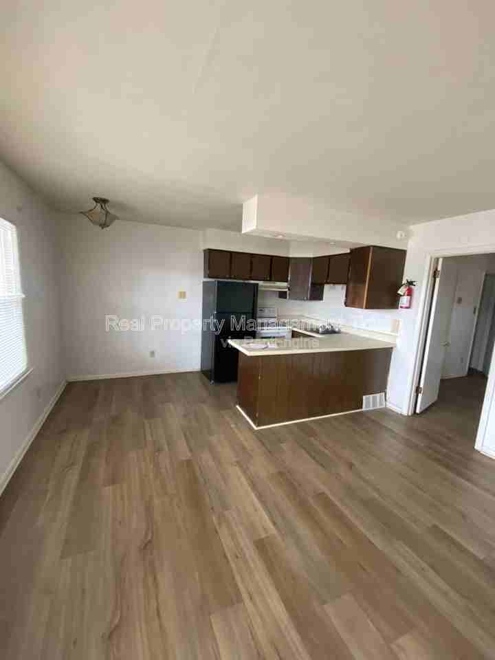 5667 Brickell Rd #18 - Photo 2 of 12