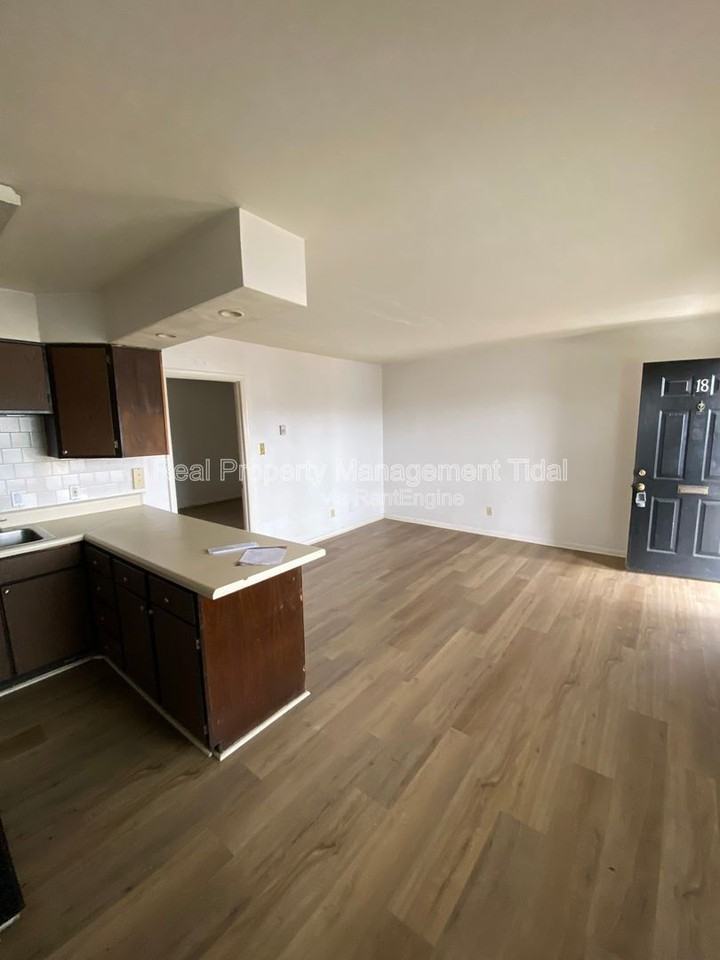 5667 Brickell Rd #18 - Photo 5 of 12