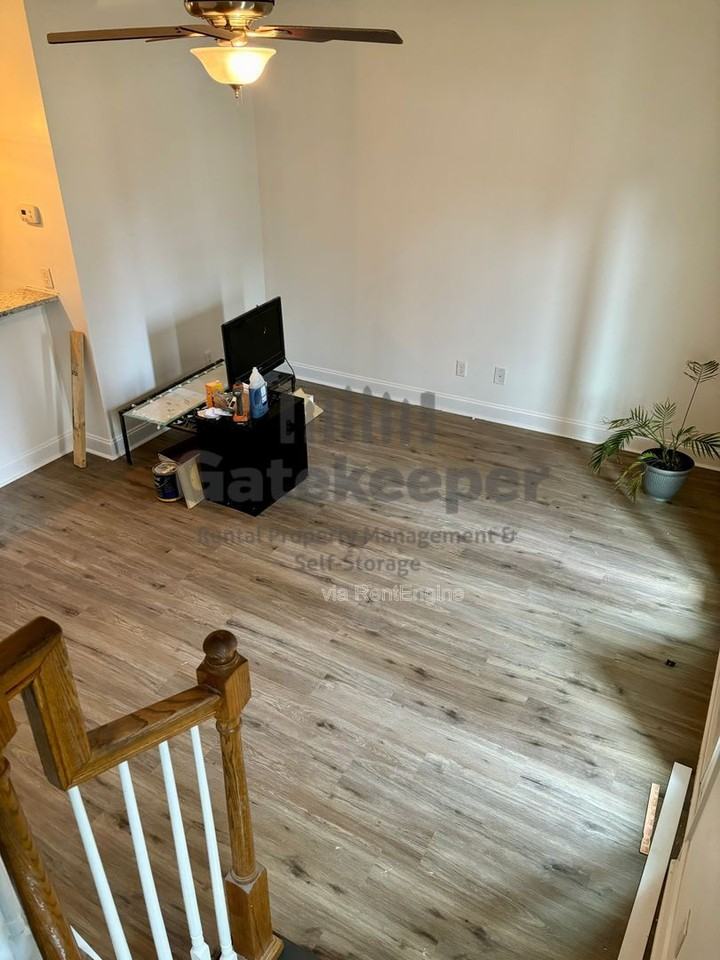 76 Intown Pl - Photo 7 of 14