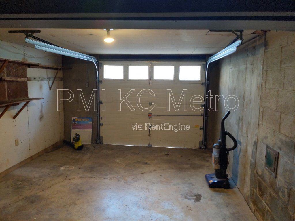 3207 Ne 48th Ter - Photo 7 of 26