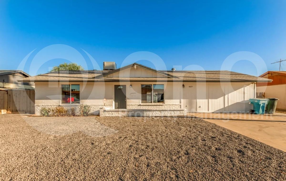 8823 W Turney Ave - Photo 2 of 6