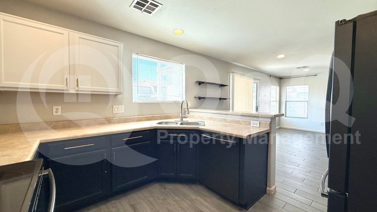 1605 W Central Ave - Photo 5 of 23