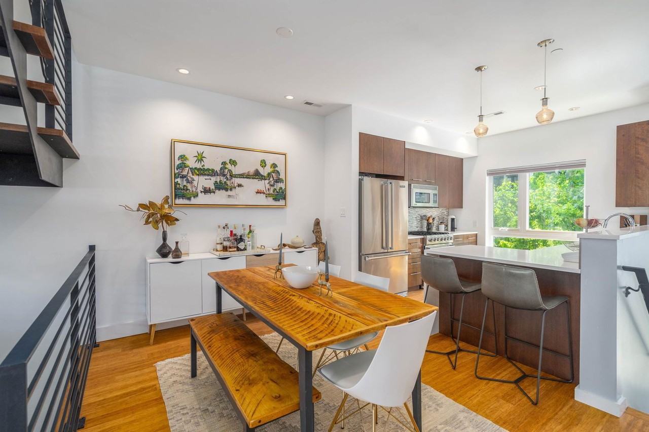 1003 S 17th St - Photo 2 of 50