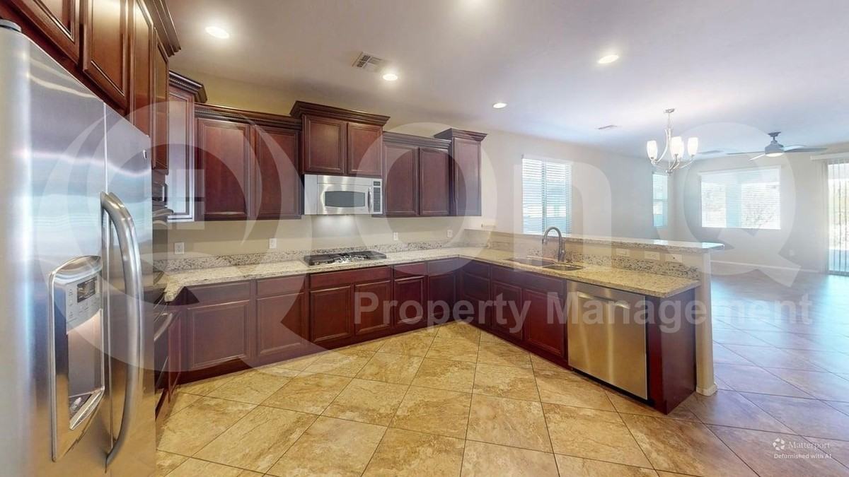 11993 N Golden Mirror Dr - Photo 4 of 25