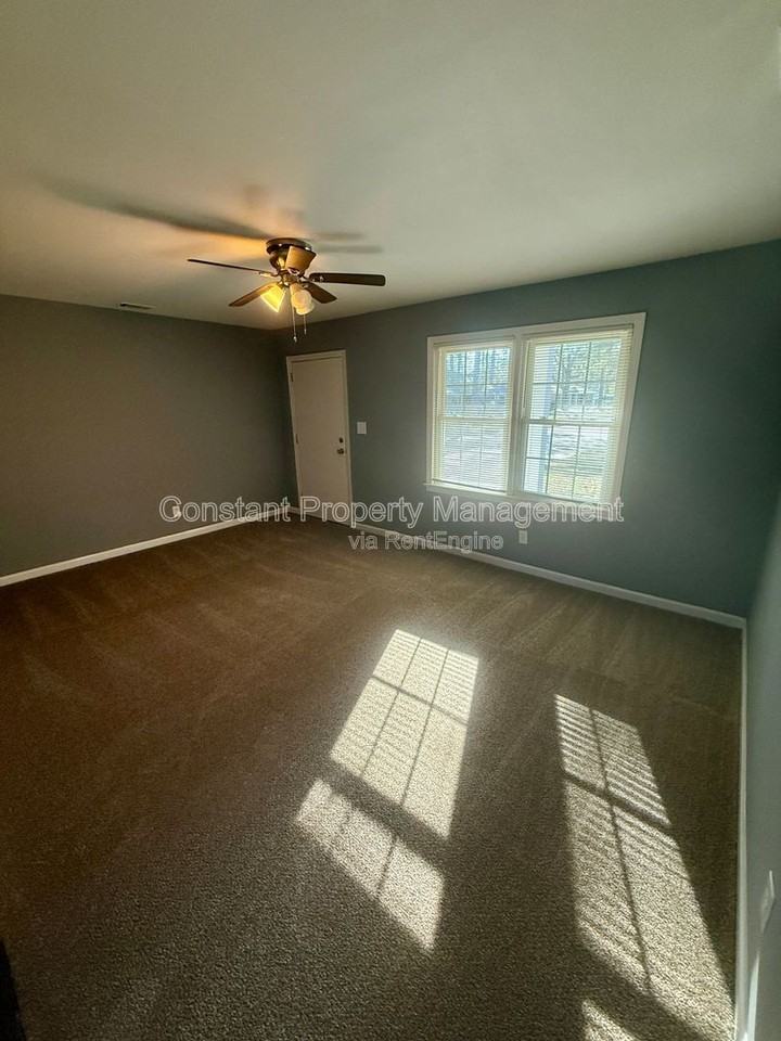 225 Woodland Trl #225 - Photo 6 of 17