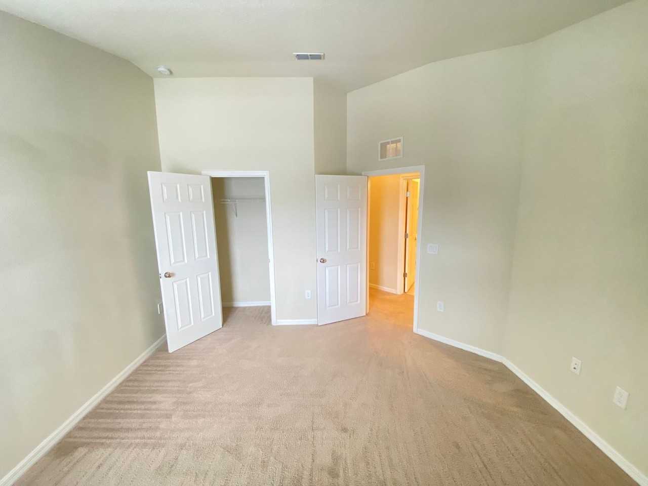 3912 Plainview Dr - Photo 7 of 43